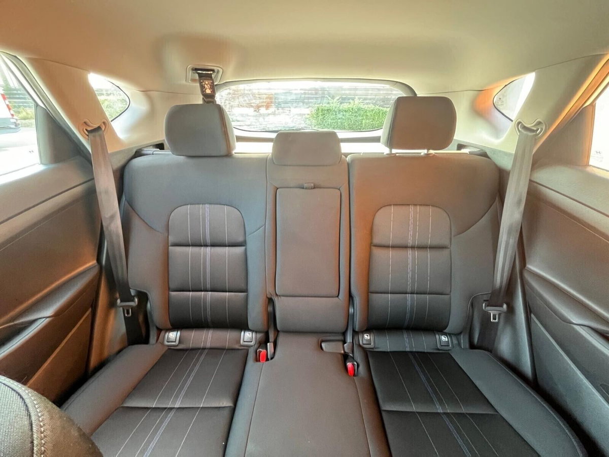 Hyundai Tucson 1.6 GDI Comfort (14)