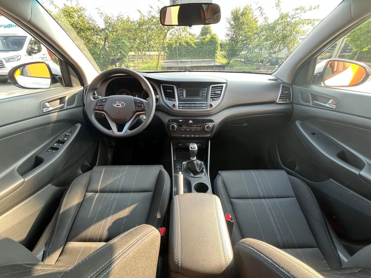 Hyundai Tucson 1.6 GDI Comfort (6)