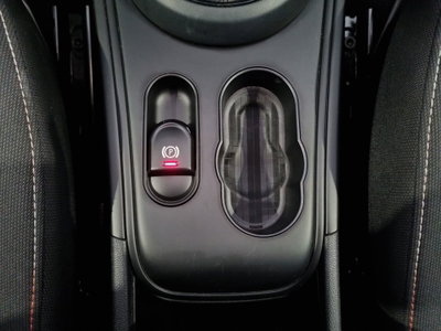 MINI Mini Countryman 2.0 Cooper D Essential Countryman (20)