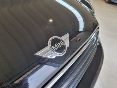 MINI Mini Countryman 2.0 Cooper D Essential Countryman (8)