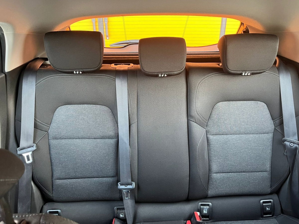 Renault Clio TCe 100 CV 5 porte Business (11)