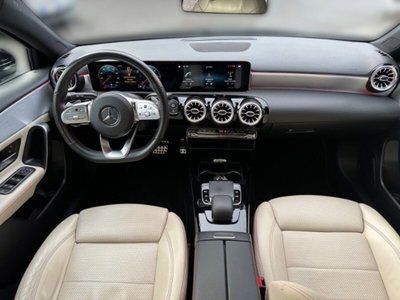 Mercedes-Benz Classe A 220 d Automatic Premium (10)