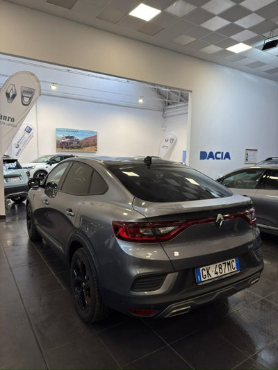 Renault Arkana E-Tech 145 CV R.S.Line Fast Track (2)