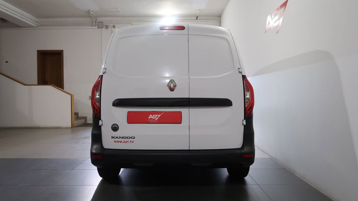Renault Kangoo 1.5 dCi 115CV Van (6)