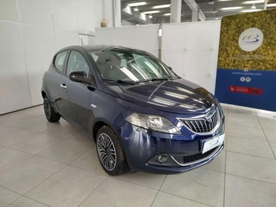 Lancia Ypsilon 1.0 FireFly 5 porte S&S Hybrid Gold Plus usata