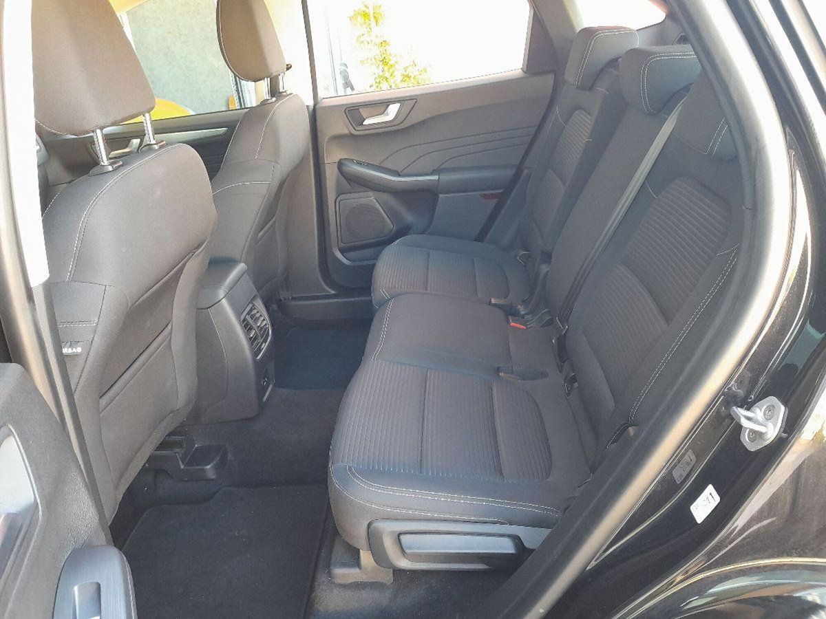 Ford Kuga 1.5 TDCI 120 CV S&S 2WD Plus (15)