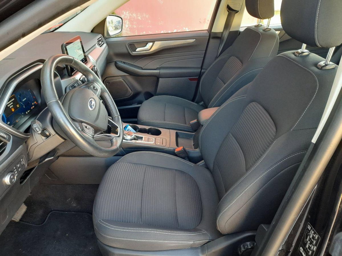 Ford Kuga 1.5 TDCI 120 CV S&S 2WD Plus (7)