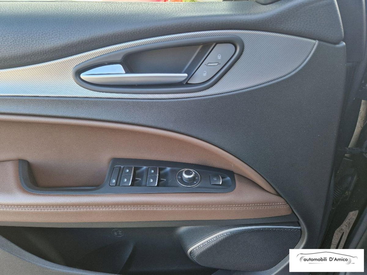 Alfa Romeo Stelvio Stelvio 2.2 Turbodiesel 190 CV AT8 Q4 Super Business (10)