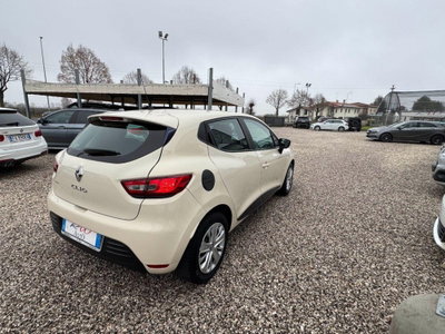 Renault Clio TCe 12V 90 CV GPL 5 porte Duel2 (4)