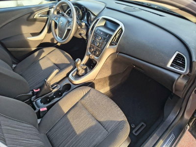 Opel Astra Station Wagon 1.7 CDTI 110CV Station Wagon Cosmo (10)