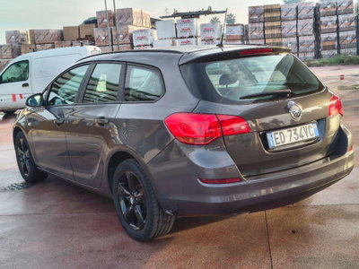 Opel Astra Station Wagon 1.7 CDTI 110CV Station Wagon Cosmo (5)
