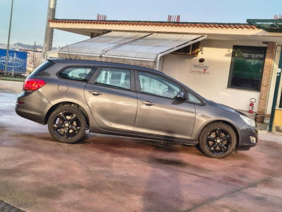 Opel Astra Station Wagon 1.7 CDTI 110CV Station Wagon Cosmo (8)