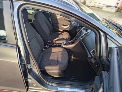 Opel Astra Station Wagon 1.7 CDTI 110CV Station Wagon Cosmo (9)