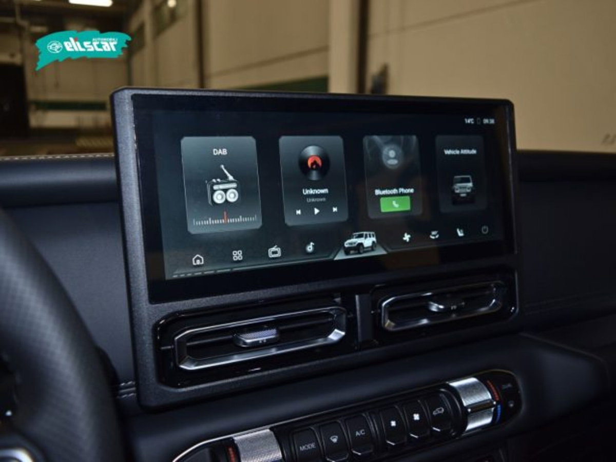 Emc 212 212 2.0 tgdi Adventurer 4wd 8at (18)