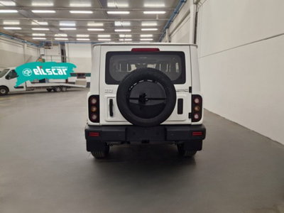 Emc 212 212 2.0 tgdi Adventurer 4wd 8at (6)