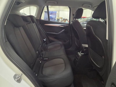 BMW X1 sDrive16d Business Advantage (10)