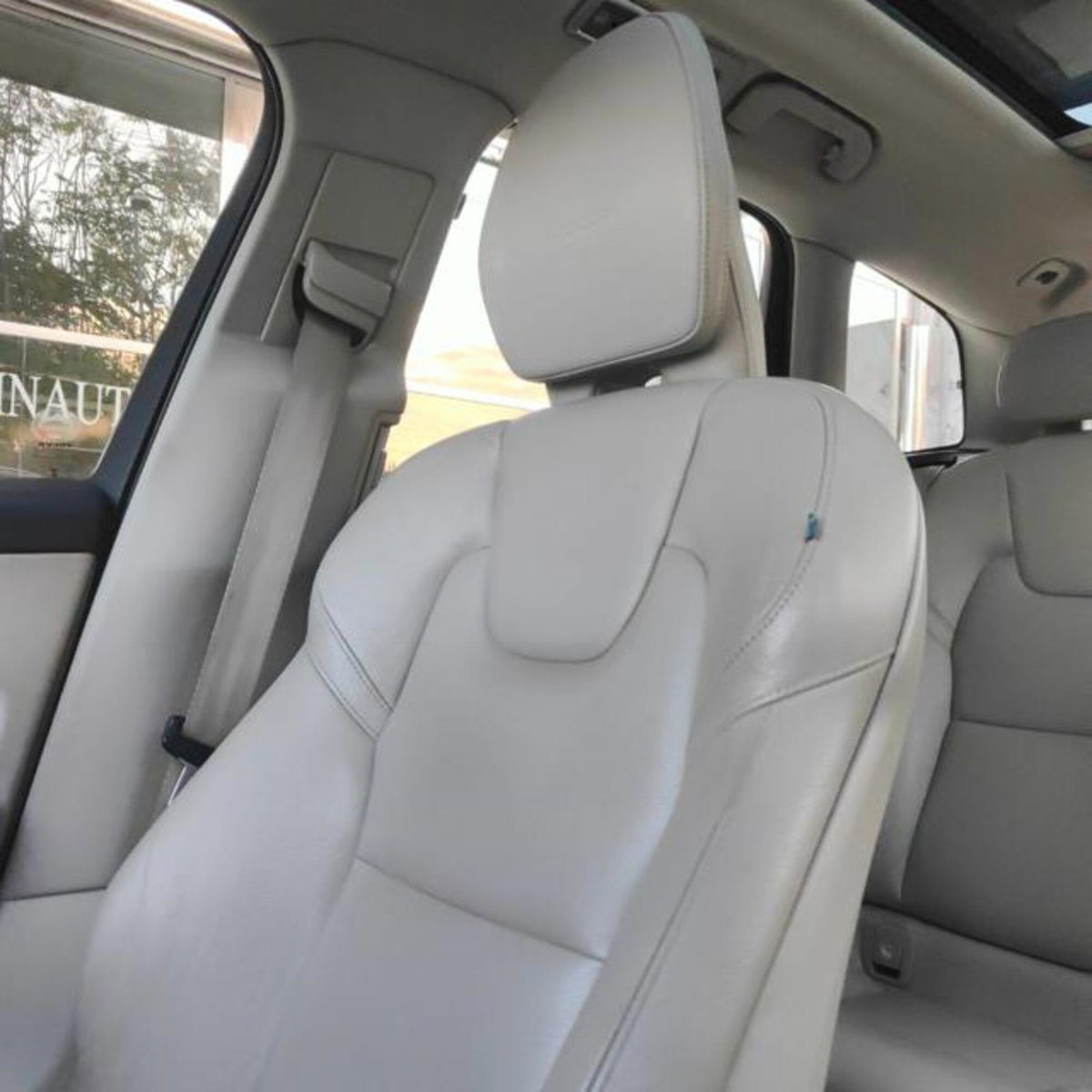 Volvo XC60 D4 AWD Geartronic Inscription (13)