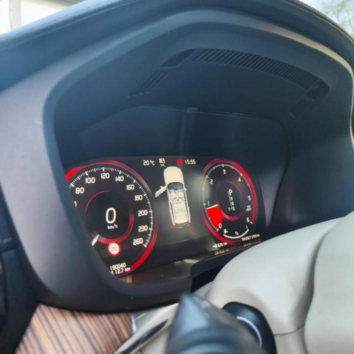 Volvo XC60 D4 AWD Geartronic Inscription (19)