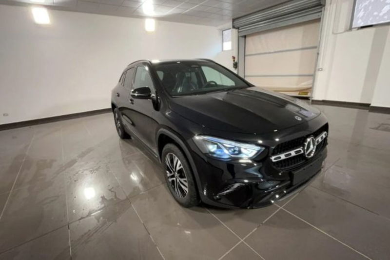 Mercedes-Benz GLA SUV 200 d Advanced 4matic auto