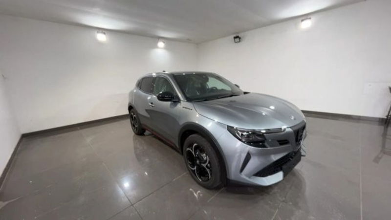 Alfa Romeo Junior 1.2 ibrida Speciale 145cv edct6