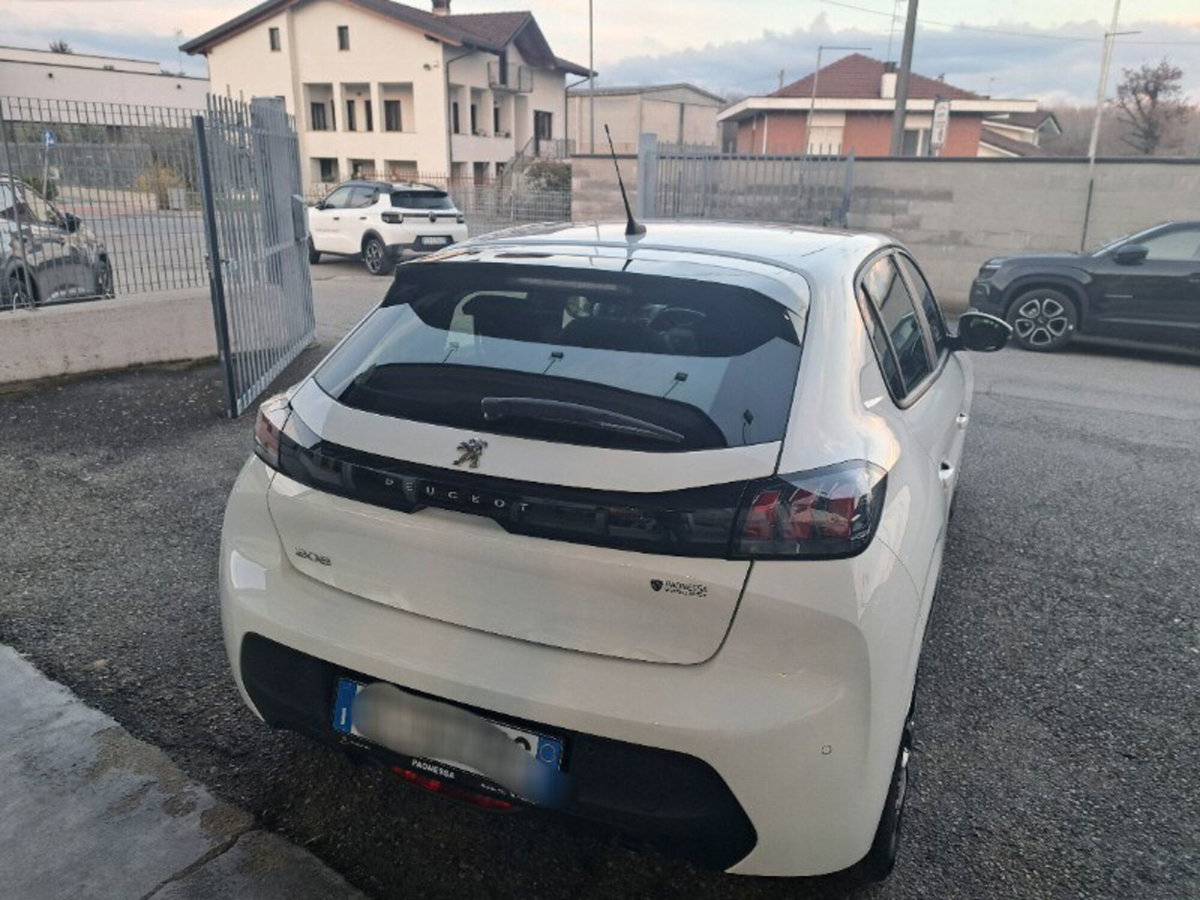 Peugeot 208 PureTech 75 Stop&Start 5 porte Active Pack (4)