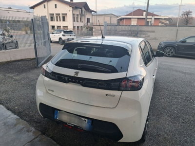 Peugeot 208 PureTech 75 Stop&Start 5 porte Active Pack (4)