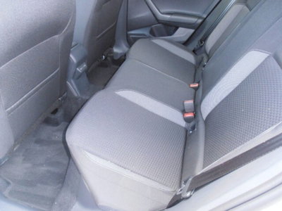 Volkswagen Taigo 1.0 tsi Edition 115cv (13)