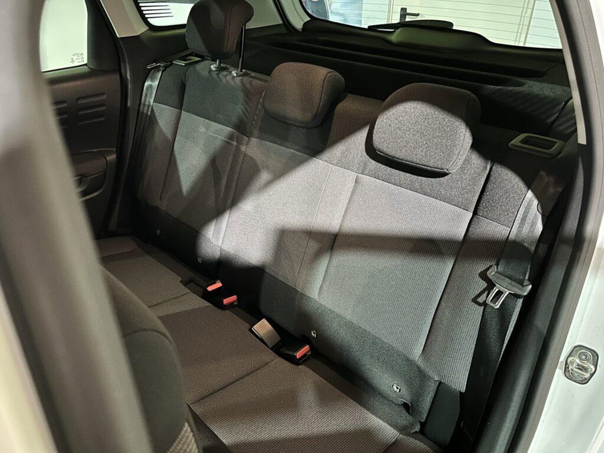 Citroen C3 Aircross BlueHDi 110 S&S Feel (14)