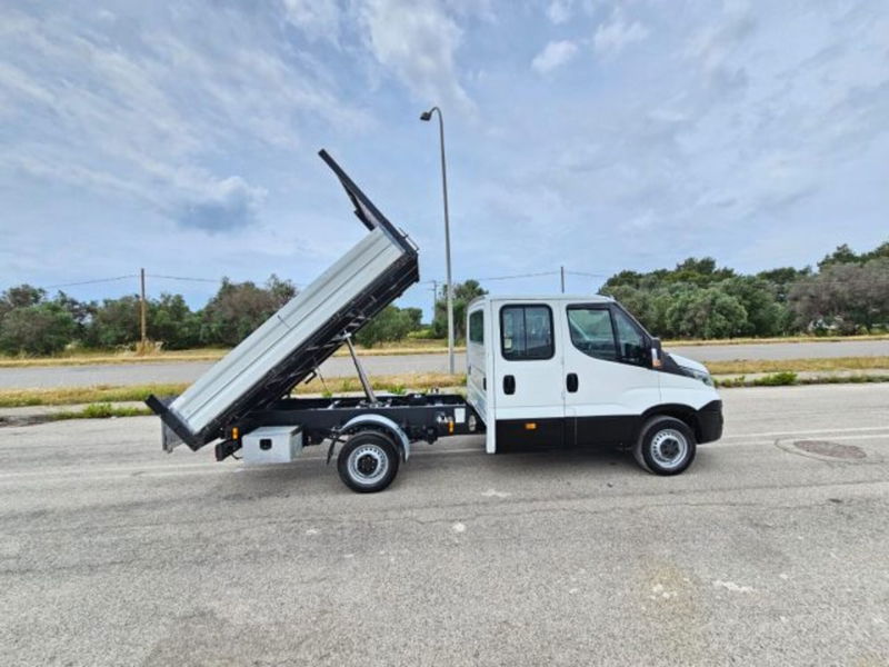 Iveco Daily Telaio 35S12 2.3 HPT PLM Cabinato