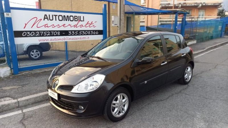 Renault Clio 1.2 16V 5 porte Le Iene