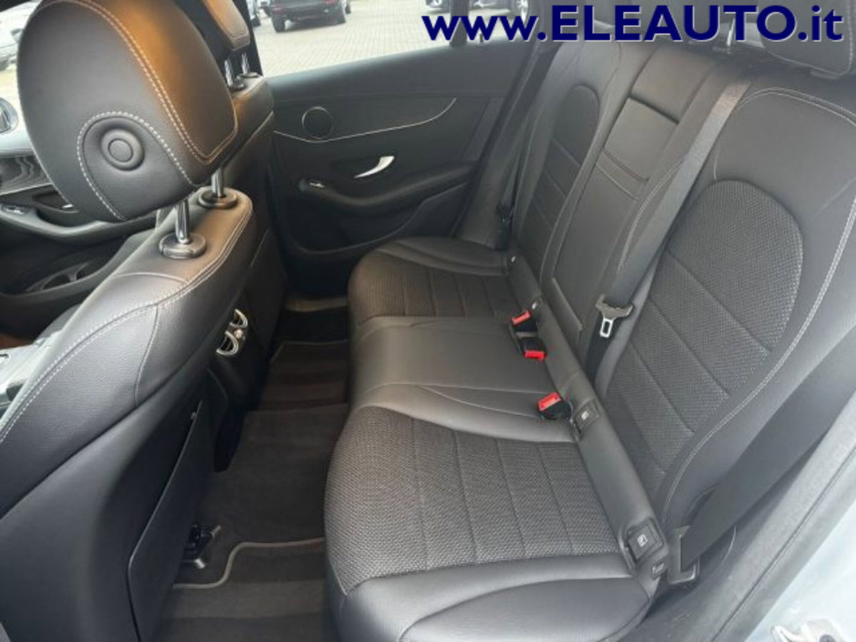 Mercedes-Benz GLC Coupé 300 d 4Matic Coupé Premium (14)
