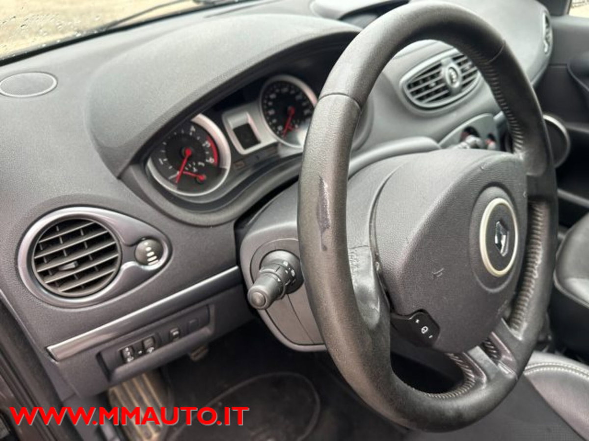 Renault Clio 1.5 dCi 85CV 5 porte Dynamique (11)