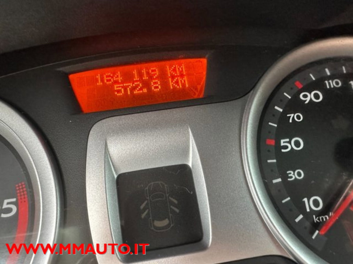 Renault Clio 1.5 dCi 85CV 5 porte Dynamique (15)