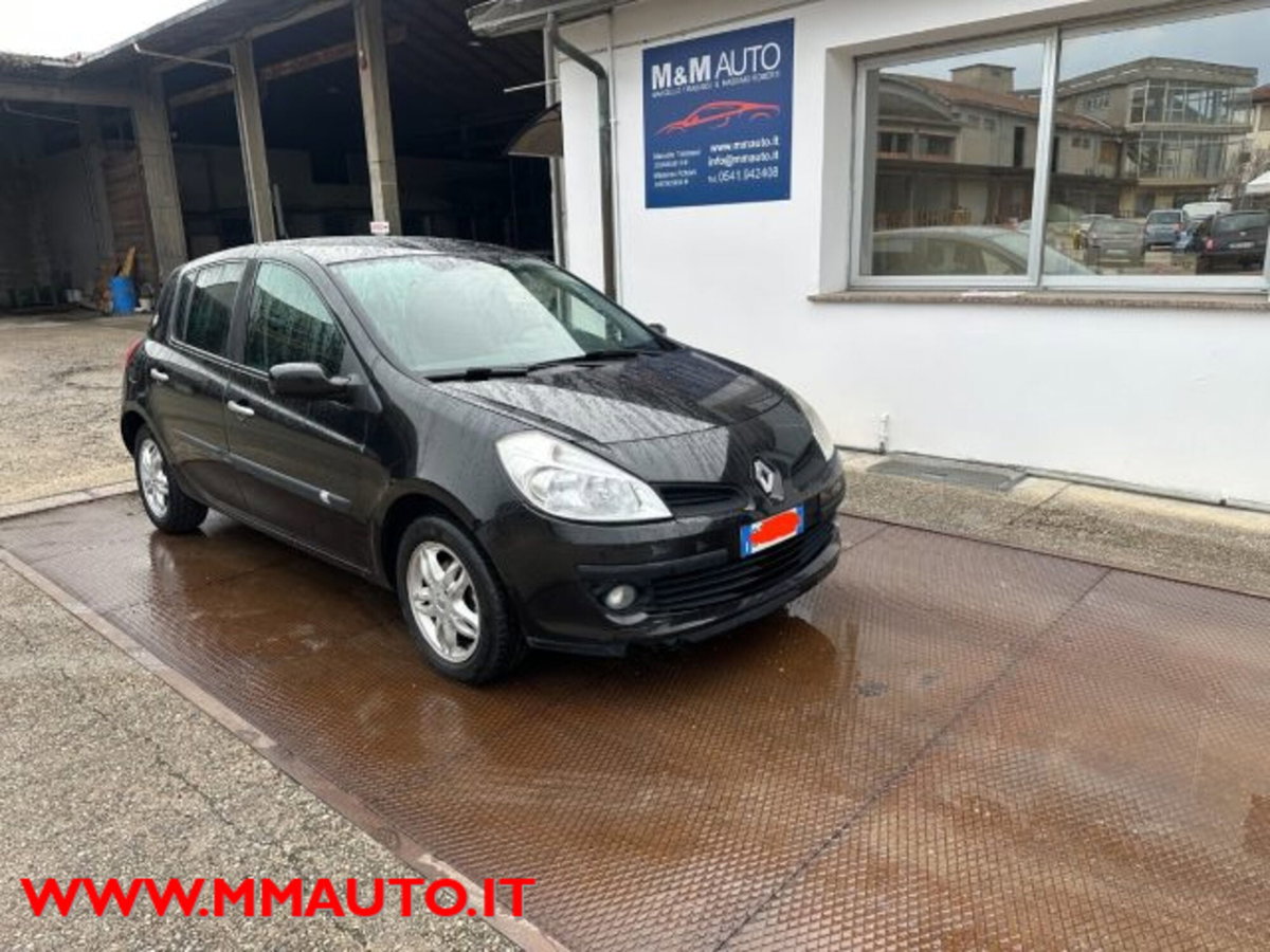 Renault Clio 1.5 dCi 85CV 5 porte Dynamique (2)