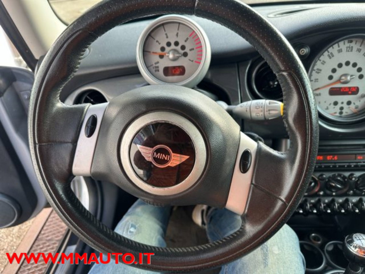 MINI Mini 1.4 tdi One D (10)