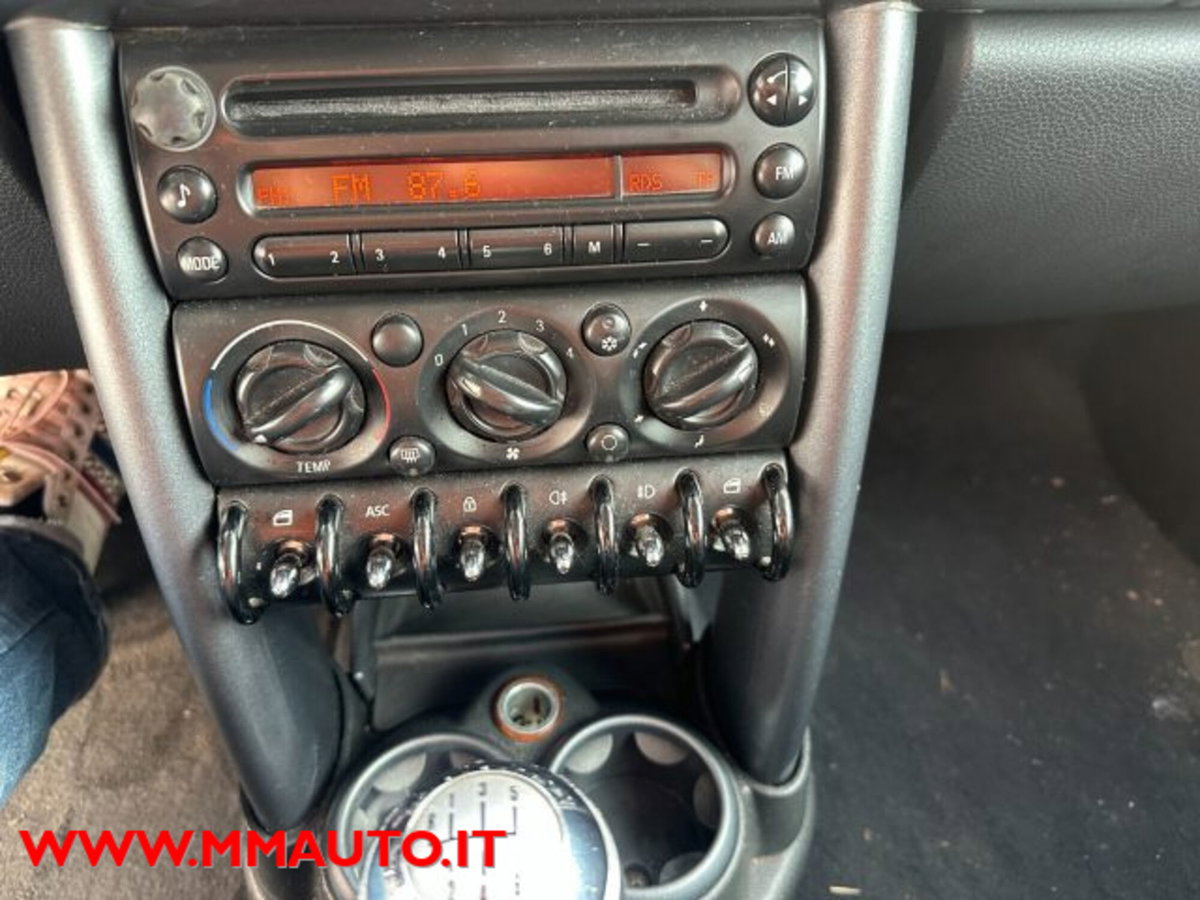 MINI Mini 1.4 tdi One D (12)