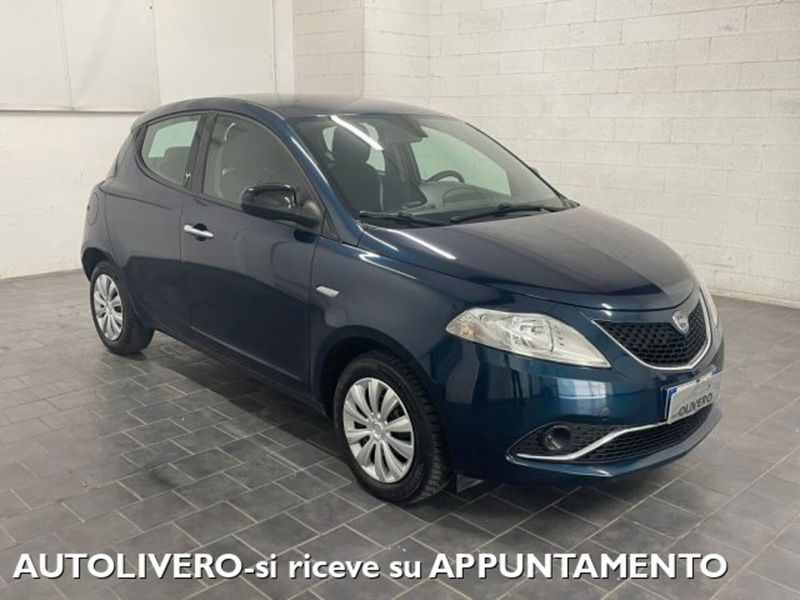 Lancia Ypsilon 1.2 69 CV 5 porte Silver