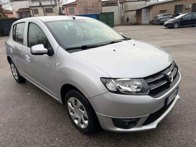 Dacia Sandero 1.2 75CV Lauréate usata