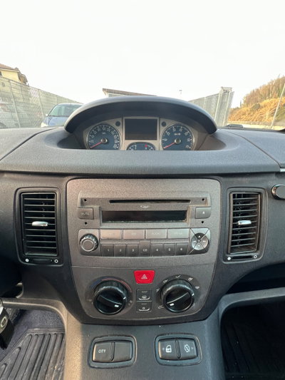 Lancia Musa 1.3 Mjt 16V 95 CV DPF Poltrona Frau (16)