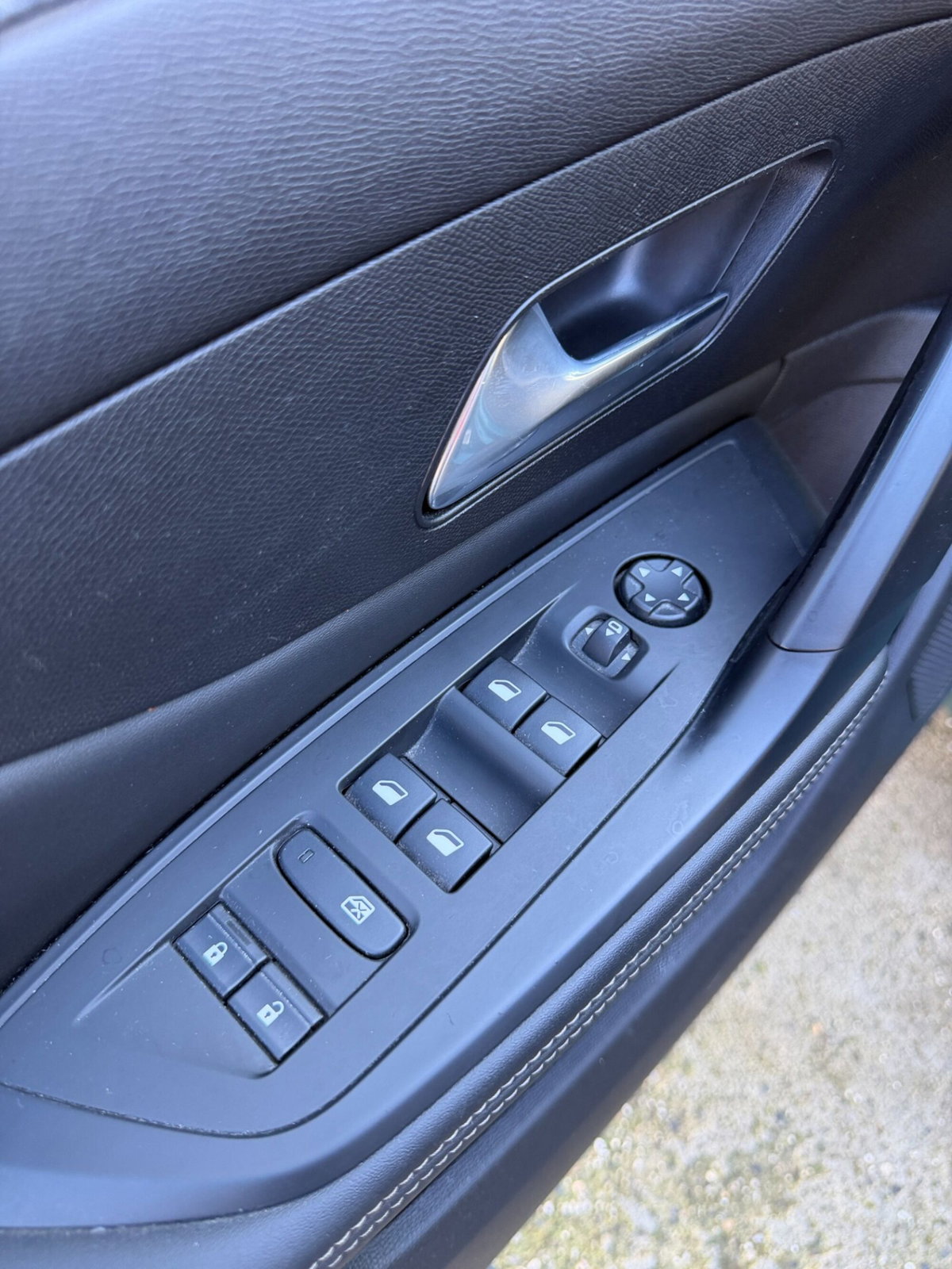 Peugeot 308 SW BlueHDi 130 S&S EAT8 Allure Pack (11)
