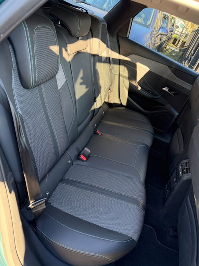 Peugeot 308 SW BlueHDi 130 S&S EAT8 Allure Pack (13)