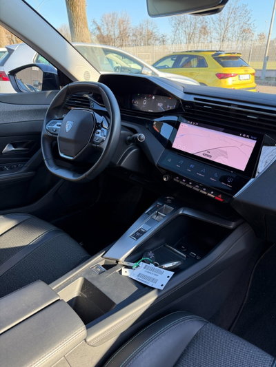 Peugeot 308 SW BlueHDi 130 S&S EAT8 Allure Pack (15)
