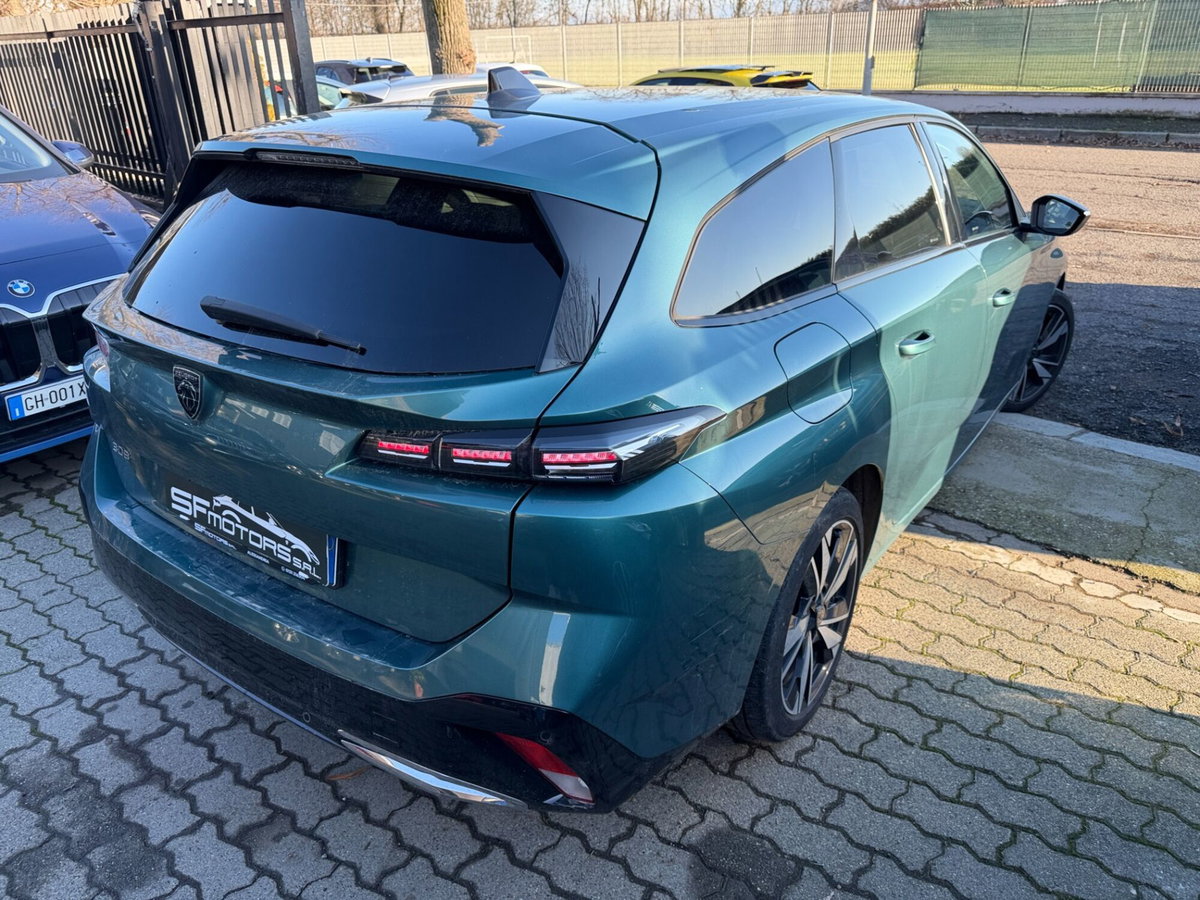 Peugeot 308 SW BlueHDi 130 S&S EAT8 Allure Pack (6)
