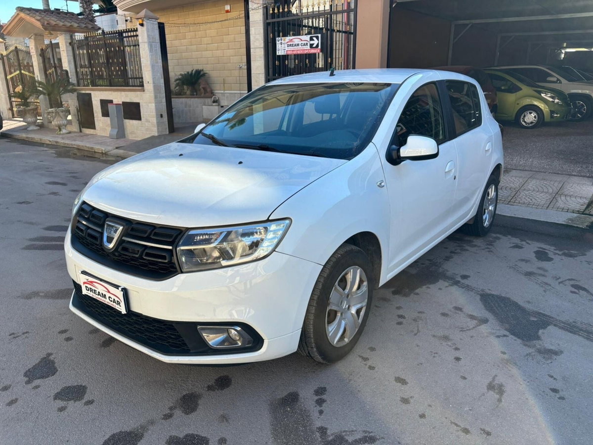 Dacia Sandero 1.0 SCe 12V 75CV Lauréate (3)