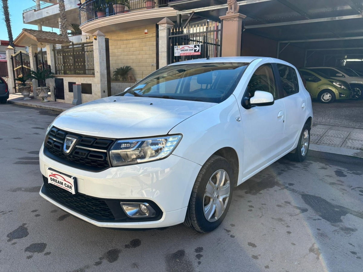 Dacia Sandero 1.0 SCe 12V 75CV Lauréate (4)