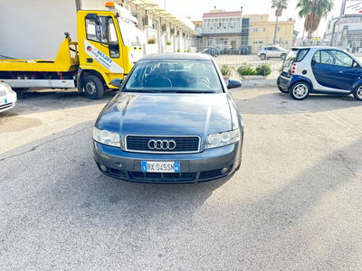 Audi A4 2.5 V6 TDI usata