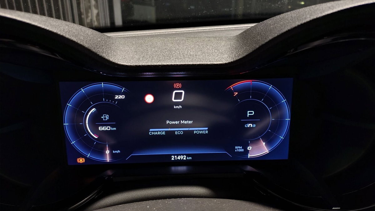 Alfa Romeo Junior 1.2 ibrida 145cv edct6 (13)