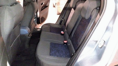 Alfa Romeo Junior 1.2 ibrida 145cv edct6 (8)