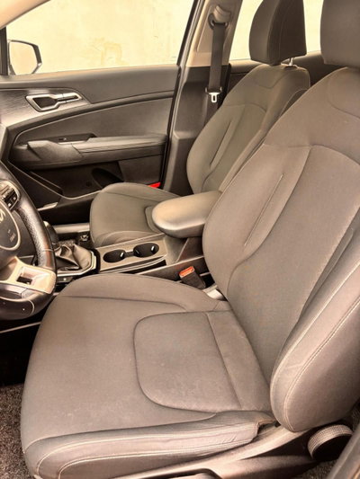 Kia Sportage 1.6 CRDI 136 CV 2WD Mild Hybrid Business Class (12)
