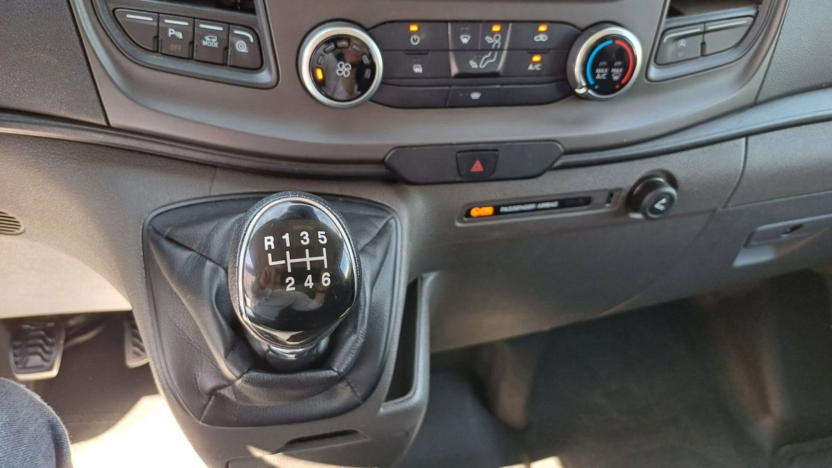 Ford Transit Custom Furgone 320 2.0 EcoBlue 130 PC Furgone Trend (15)